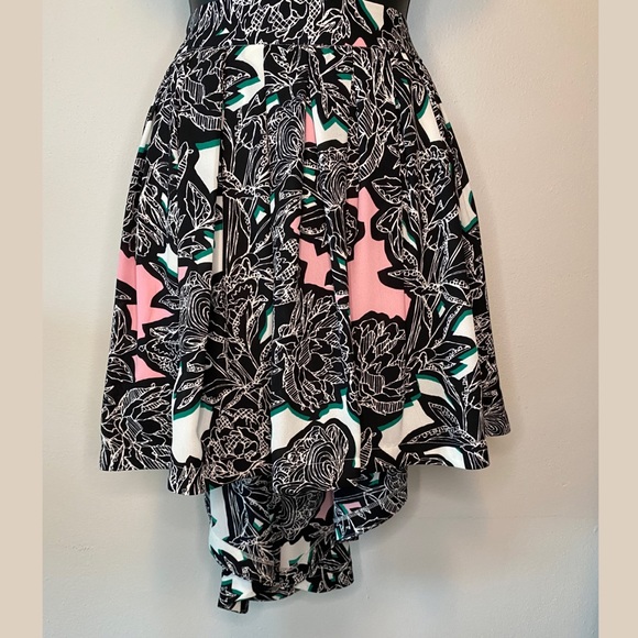 Express Hi-Low Skirt (Size 2)  -F27 - Picture 1 of 6